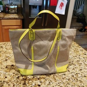 NWOT Stella & Dot "Hello Sunshine" Large Tote